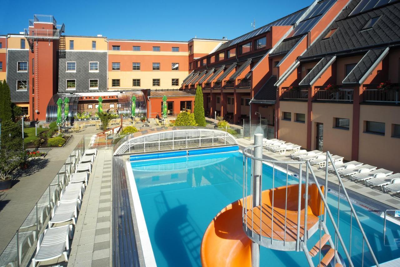 Orea Resort Panorama Moravsky Kras Blansko Luaran gambar